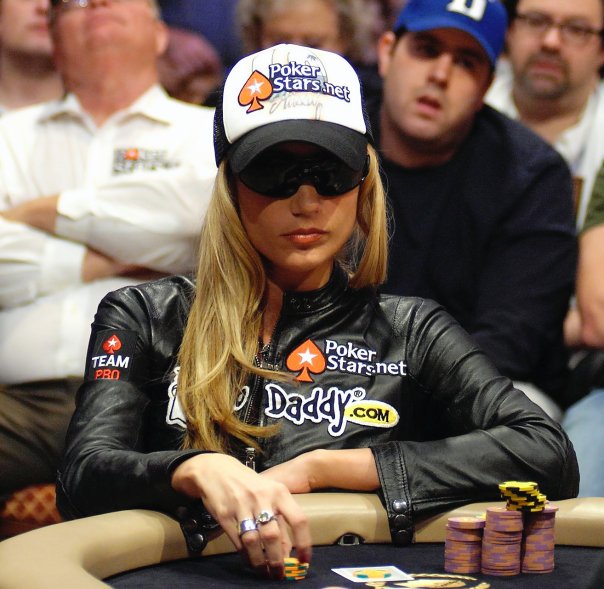 Tage en risiko Giftig virksomhed PokerStrategy.com - Famous female poker players
