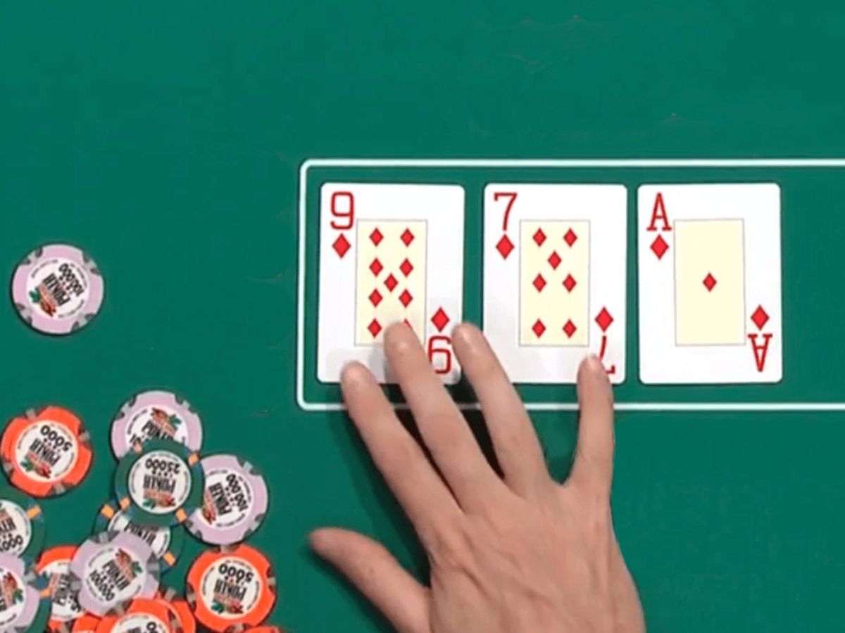 Собрать одинаковые карты игра. Покер. Флоп в покере. Покер карты на столе. Карты в покере флоп.